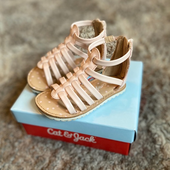 ⭐️SOLD⭐️ Baby girl sandals - Picture 6 of 11